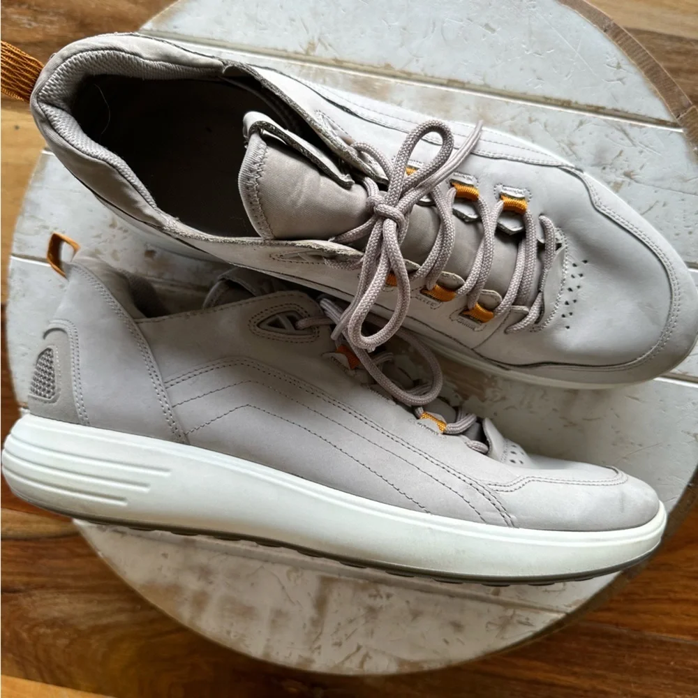 Ecco Soft 7 Runner Casual Sneakers